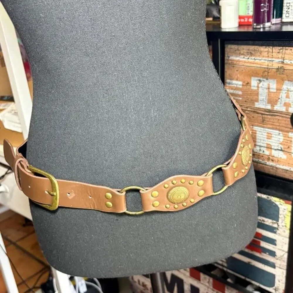 Brown faux leather concho belt  Boho western fairycore vintage y2k